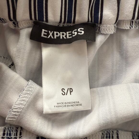 Express sz S‎ blue white paperbag striped shorts NWOT - Picture 5 of 9